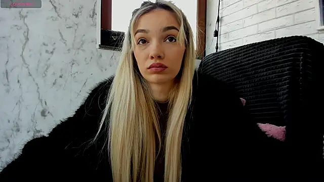 Sassy Teen online show from 02/10/25, 08:20