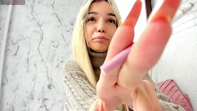 Sassy Teen online show from 02/15/25, 09:05