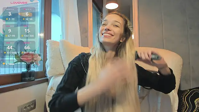 Sassy Teen online show from 09/29/25, 08:19