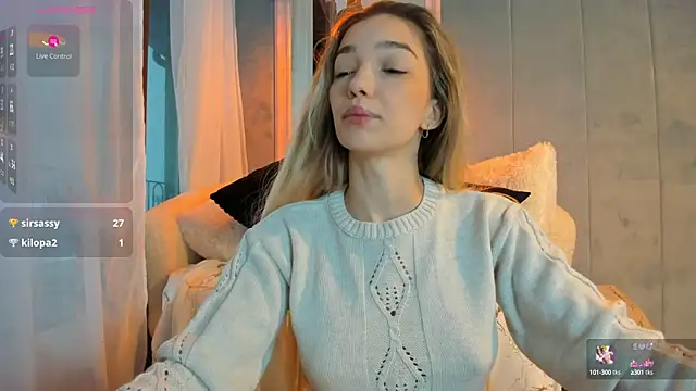 Sassy Teen online show from 10/07/25, 09:39