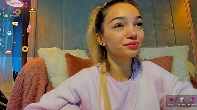 Sassy Teen online show from 12/19/25, 06:53