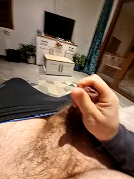 Snapshot of hairydickfr chatting on 01/07/25, 08:24 hairydickfr online show from 01/07/25, 08:24