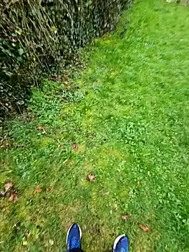 Snapshot of hairydickfr chatting on 02/27/26, 03:23 hairydickfr online show from 02/27/26, 03:23