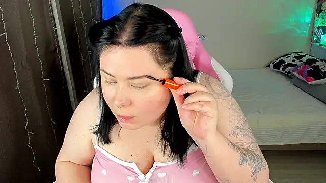 Akemi BBW online show from 10/30/25, 02:40