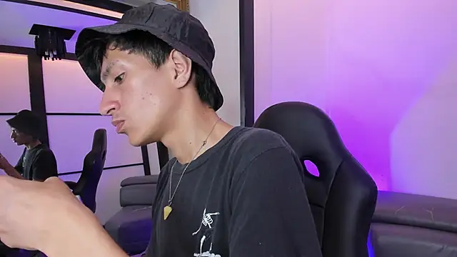 DereckCooperr online show from 09/26/25, 09:08