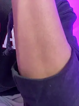 DereckCooperr online show from 02/11/26, 10:04