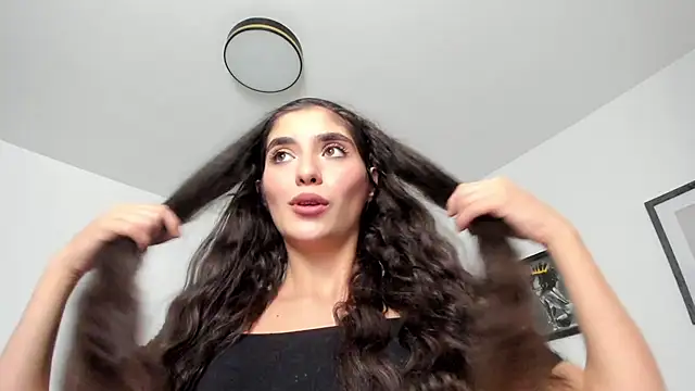 PortraitMarie online show from 02/01/25, 02:56