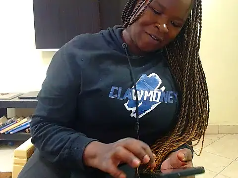 Snapshot of sunnylovexp chatting on 01/10/26, 02:52 sunnylovexp online show from 01/10/26, 02:52