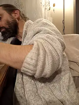 teekoine1 online show from 10/24/25, 11:01