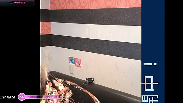   mimi  LOVE   online show from 10/07/25, 02:53