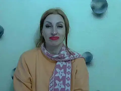 Snapshot of Jillian_Pattie chatting on 12/17/24, 12:43 Jillian Pattie online show from 12/17/24, 12:43