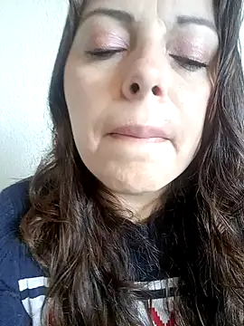 Snapshot of seherlatin chatting on 01/26/25, 04:09 seherlatin online show from 01/26/25, 04:09