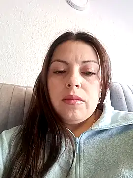 seherlatin online show from 10/30/25, 04:30