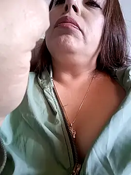 seherlatin online show from 11/10/25, 04:50