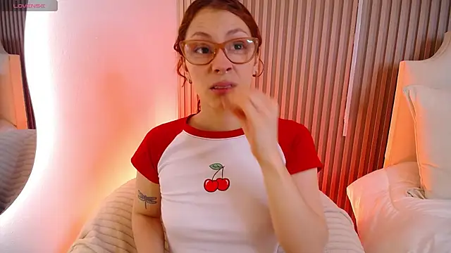 Katy Van online show from 03/29/26, 09:04