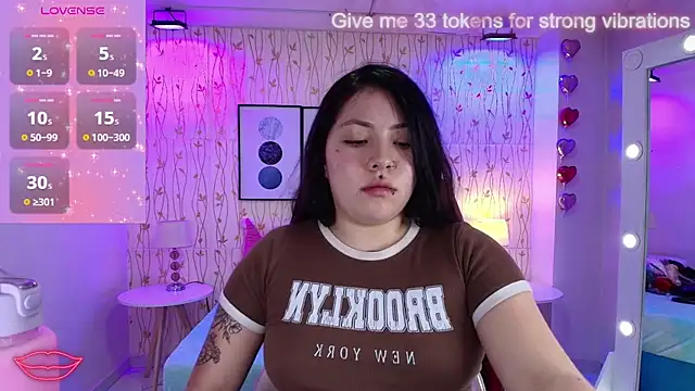 Snapshot of Isa_reel chatting on 01/14/25, 10:55 Isa reel online show from 01/14/25, 10:55