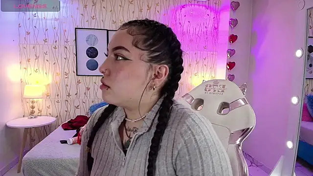 Snapshot of Isa_reel chatting on 01/30/25, 06:24 Isa reel online show from 01/30/25, 06:24