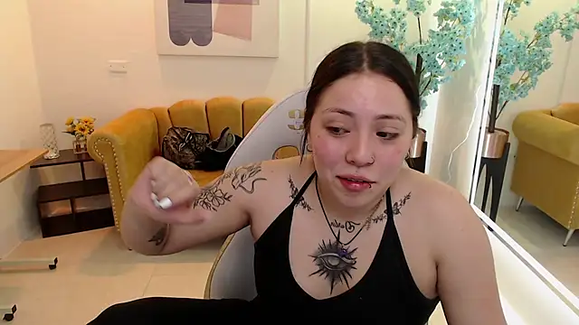 Snapshot of Isa_reel chatting on 03/04/25, 03:55 Isa reel online show from 03/04/25, 03:55