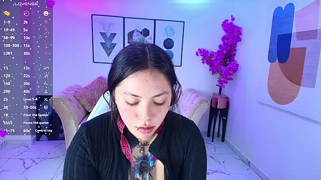 Snapshot of Isa_reel chatting on 05/13/26, 08:06 Isa reel online show from 05/13/26, 08:06