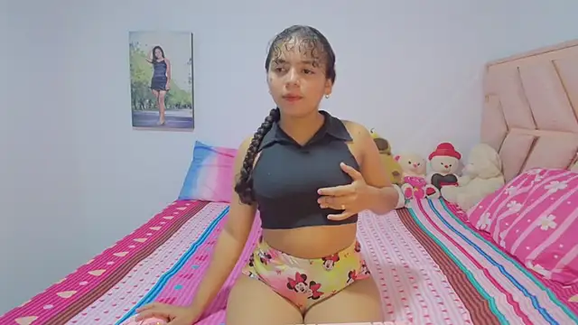 Winnifer Gonzal online show from 02/23/26, 03:37