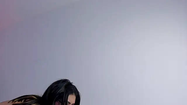 tina olsen07 online show from 12/21/24, 08:28