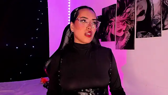 willow poisson online show from 12/04/24, 05:11
