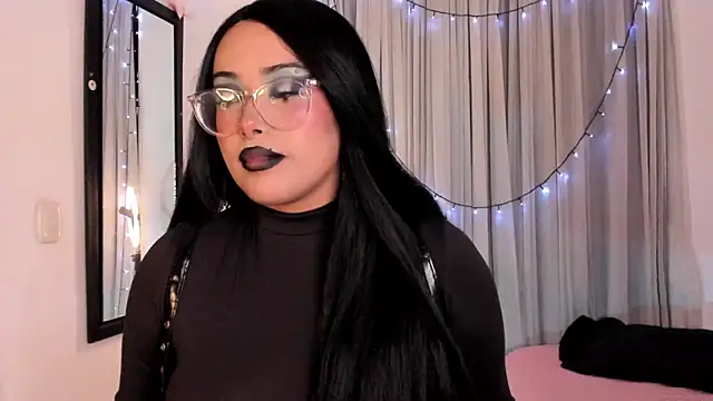 willow poisson online show from 06/19/26, 06:01