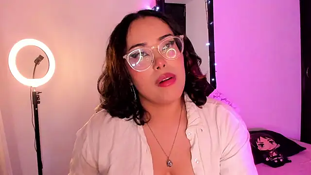 willow poisson online show from 07/23/26, 01:58