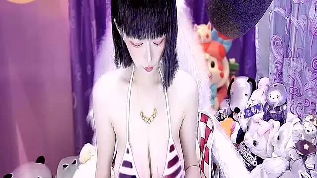 kumamon- online show from 10/21/25, 02:18