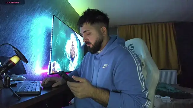 Eduu2322 online show from 12/22/25, 09:34