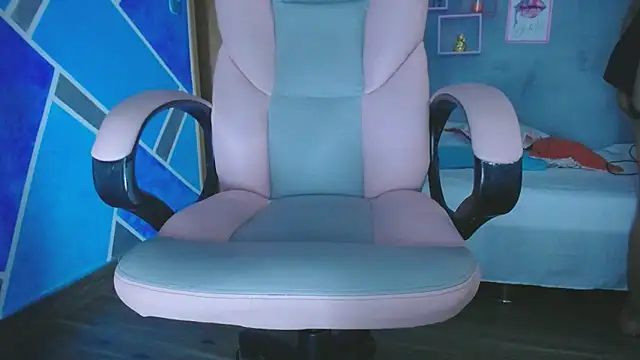 MeganMilF2 online show from 02/09/25, 10:11