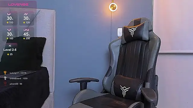 Adrian Torres  online show from 12/02/24, 05:48