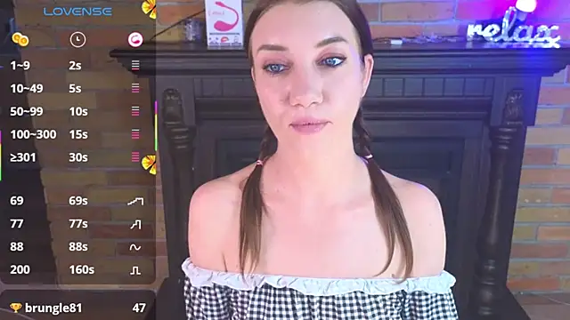 Snapshot of AlexaStoun chatting on 07/06/26, 03:03 AlexaStoun online show from 07/06/26, 03:03