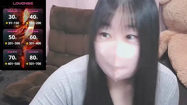 yuinyan3150 online show from 02/02/25, 10:49