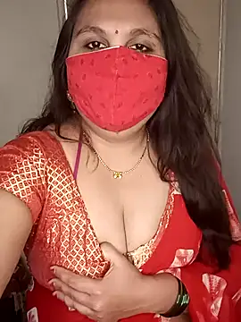 Snapshot of Love-priya chatting on 01/11/25, 07:17 Love-priya online show from 01/11/25, 07:17