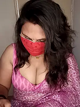 Snapshot of Love-priya chatting on 01/27/25, 07:45 Love-priya online show from 01/27/25, 07:45