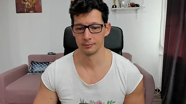 BrutusK08 online show from 01/10/25, 08:29