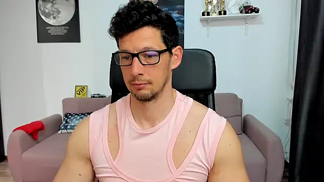 BrutusK08 online show from 04/21/26, 06:09