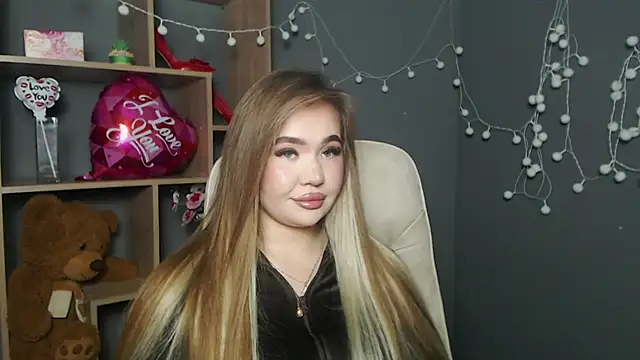 StacyYellig online show from 02/15/26, 09:00