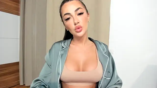 iamjoyxs1 online show from 09/21/25, 11:39