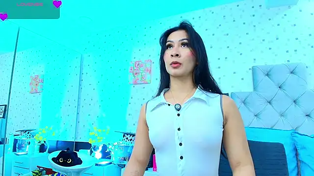 JulietaReyess online show from 04/02/26, 11:41