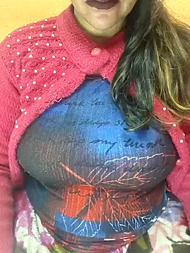 CUTE SOPHIA- online show from 12/25/24, 07:24