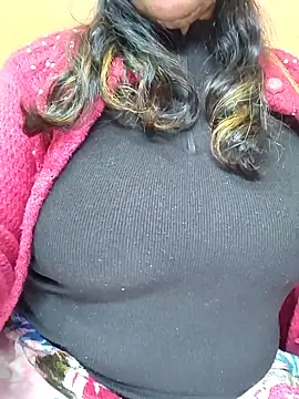 CUTE SOPHIA- online show from 12/27/24, 09:43