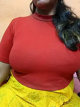 CUTE SOPHIA- online show from 12/28/24, 11:09