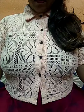 CUTE SOPHIA- online show from 02/18/25, 07:41