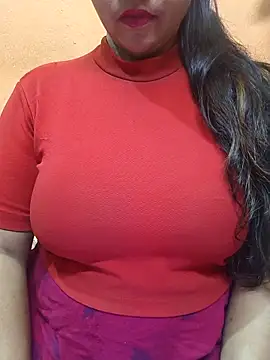 Snapshot of CUTE_SOPHIA- chatting on 05/06/26, 01:47 CUTE SOPHIA- online show from 05/06/26, 01:47