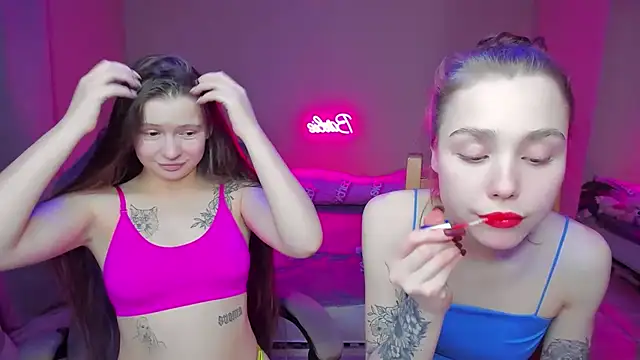 HelloRoxy online show from 01/21/25, 07:39