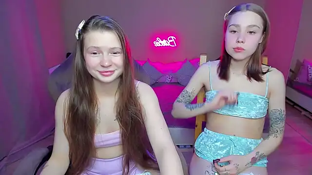 HelloRoxy online show from 01/25/25, 06:46