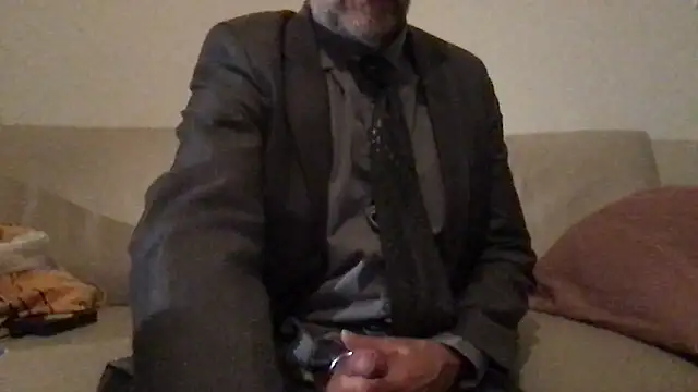 artXhibitor online show from 12/02/24, 09:06