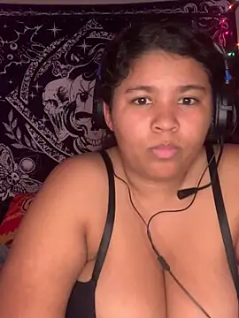 KittyLoroi online show from 10/22/25, 06:13